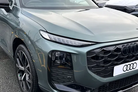  Audi Q3 1.5 e-hybrid Edition 1 S Tronic Euro 6 (s/s) 5dr 26kWh Thumbnail #9