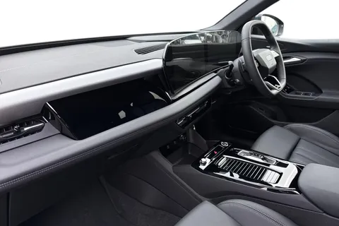 SV75HGE Audi Q6 E-Tron Q6 SUV S line e-tron performance 225,00 kW Thumbnail #9