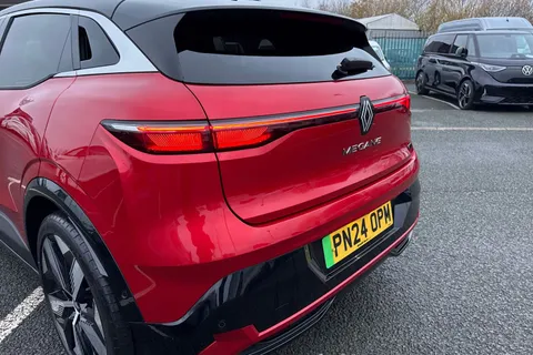 PN24OPM Renault Megane E-Tech 60kWh techno Auto 5dr (optimum charge) Thumbnail #8