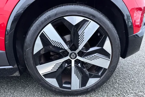 PN24OPM Renault Megane E-Tech 60kWh techno Auto 5dr (optimum charge) Thumbnail #11