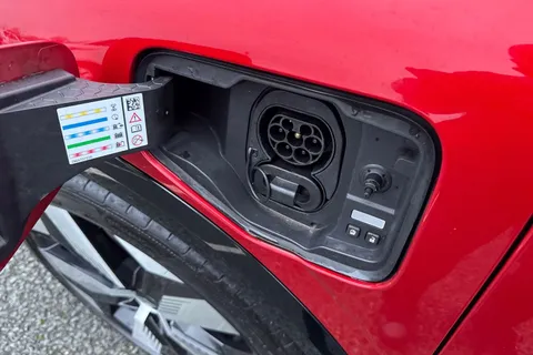 PN24OPM Renault Megane E-Tech 60kWh techno Auto 5dr (optimum charge) Thumbnail #30