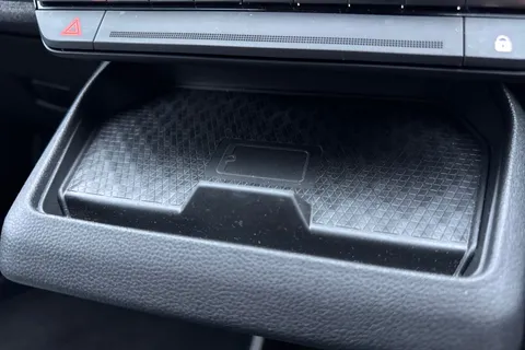 PN24OPM Renault Megane E-Tech 60kWh techno Auto 5dr (optimum charge) Thumbnail #37