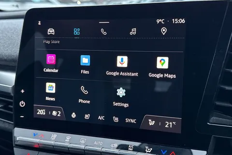 PN24OPM Renault Megane E-Tech 60kWh techno Auto 5dr (optimum charge) Thumbnail #52