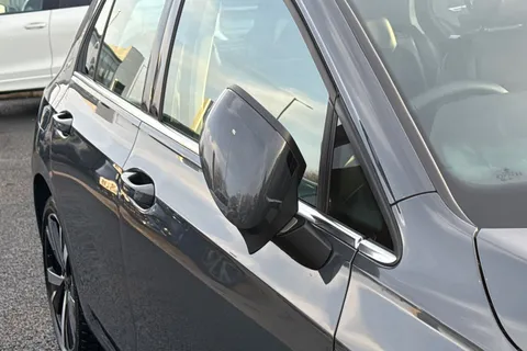 KW25EGY Volkswagen Golf 1.5 TSI 204 Style eHybrid 5dr DSG **18' CATANIA ALLOYS, PAN ROOF, WINTER PK Thumbnail #31