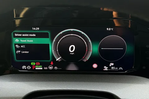 KW25EGY Volkswagen Golf 1.5 TSI 204 Style eHybrid 5dr DSG **18' CATANIA ALLOYS, PAN ROOF, WINTER PK Thumbnail #36