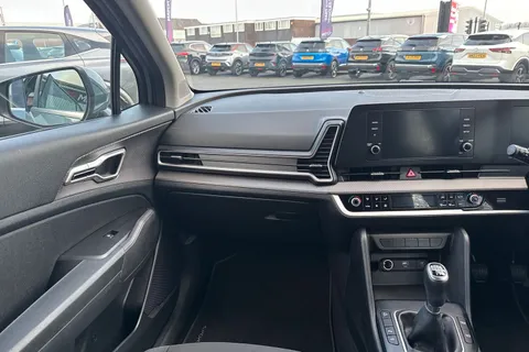 SC72HMU Kia Sportage 1.6 T-GDi 2 Euro 6 (s/s) 5dr Thumbnail #20