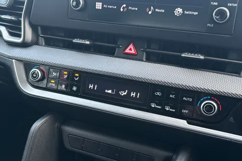 SC72HMU Kia Sportage 1.6 T-GDi 2 Euro 6 (s/s) 5dr Thumbnail #22