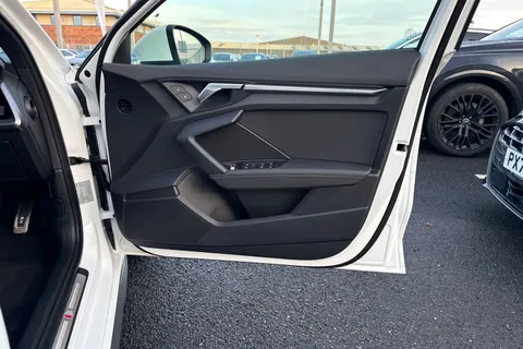 PX24NLK Audi A3 35 TFSI S Line 5dr S Tronic Thumbnail #47