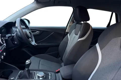 DG24BXU Audi Q2 Sport 35 TFSI  150 PS 6-speed Thumbnail #17