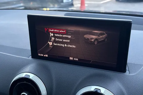 DG24BXU Audi Q2 Sport 35 TFSI  150 PS 6-speed Thumbnail #33