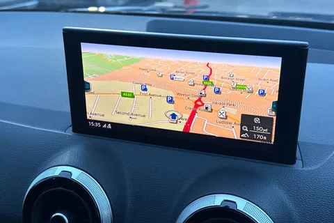 DG24BXU Audi Q2 Sport 35 TFSI  150 PS 6-speed Thumbnail #40