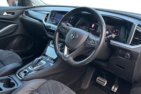 PF22JYE Vauxhall Grandland 1.2 Turbo Ultimate Auto Euro 6 (s/s) 5dr Thumbnail #14