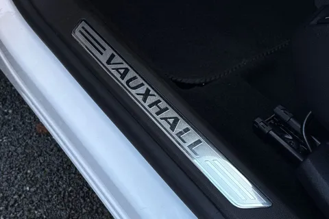 PF22JYE Vauxhall Grandland 1.2 Turbo Ultimate Auto Euro 6 (s/s) 5dr Thumbnail #35