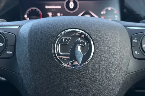 PF22JYE Vauxhall Grandland 1.2 Turbo Ultimate Auto Euro 6 (s/s) 5dr Thumbnail #38