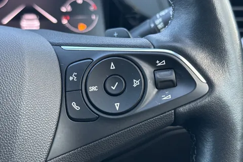 PF22JYE Vauxhall Grandland 1.2 Turbo Ultimate Auto Euro 6 (s/s) 5dr Thumbnail #40