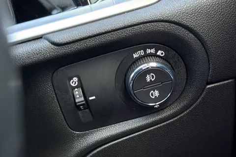 PF22JYE Vauxhall Grandland 1.2 Turbo Ultimate Auto Euro 6 (s/s) 5dr Thumbnail #42