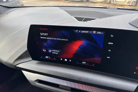 PX74XXL BMW 1 Series 2.0 M135i DCT xDrive Euro 6 (s/s) 5dr Thumbnail #38