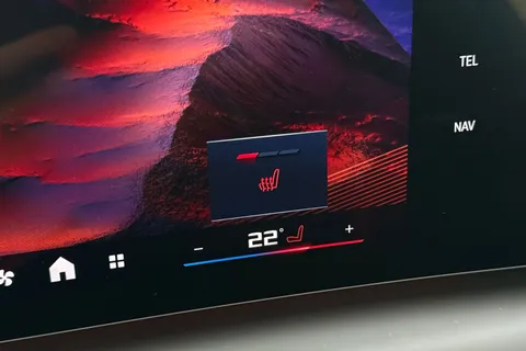 PX74XXL BMW 1 Series 2.0 M135i DCT xDrive Euro 6 (s/s) 5dr Thumbnail #39