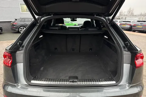 DY71CCA Audi Q8 S line 50 TDI quattro 286 PS tiptronic Thumbnail #7