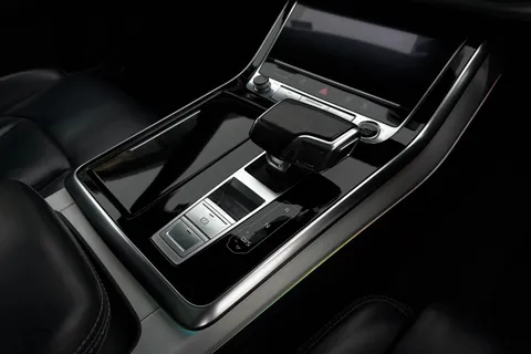 DY71CCA Audi Q8 S line 50 TDI quattro 286 PS tiptronic Thumbnail #23