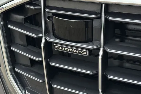 DY71CCA Audi Q8 S line 50 TDI quattro 286 PS tiptronic Thumbnail #26