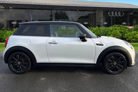 YF23JKE Mini Electric Hatch Cooper SE 32.6kWh Level 2 Auto 3dr Thumbnail #4