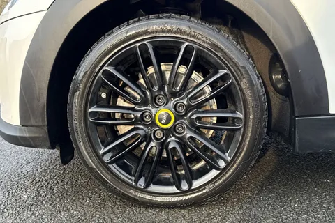 YF23JKE Mini Electric Hatch Cooper SE 32.6kWh Level 2 Auto 3dr Thumbnail #11