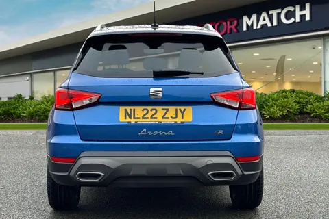NL22ZJY SEAT Arona 1.5 TSI FR Sport DSG Euro 6 (s/s) 5dr Thumbnail #4