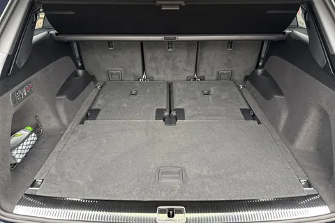 Audi SQ7 4.0 TFSI V8 Black Edition Tiptronic quattro Euro 6 (s/s) 5dr Thumbnail #7