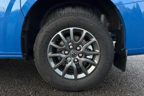 DA75SCV Volkswagen Transporter T28 Panel Van Commerce Plus SWB 110 PS 2.0 TDI 6sp Manual -  Camper Spec Thumbnail #11