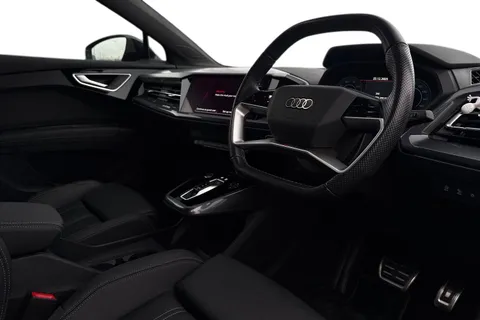 BP73HLO Audi Q4 e-tron Q4  (S) Black Edition 45 e-tron  210,00 kW Thumbnail #13