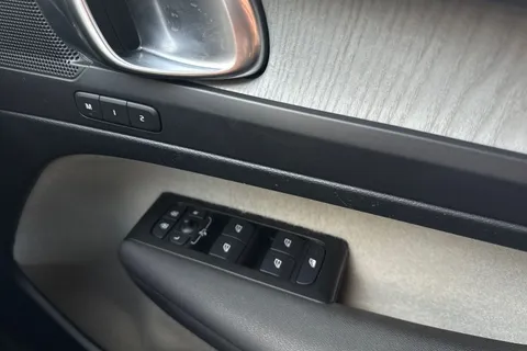 YA70XWD Volvo Xc40 1.5 T3 Inscription Pro Euro 6 (s/s) 5dr Thumbnail #17