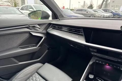 DT25RNA Audi RS 3 RS 3 Sportback Carbon Black   400 PS S tronic Thumbnail #20