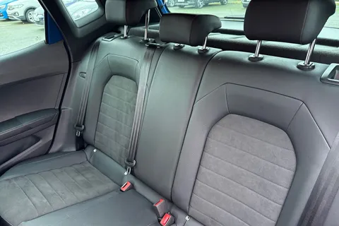 NL22ZJY SEAT Arona 1.5 TSI FR Sport DSG Euro 6 (s/s) 5dr Thumbnail #18