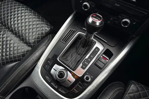 KX66OBU Audi SQ5 3.0 BiTDI V6 Plus Tiptronic quattro Euro 6 (s/s) 5dr Thumbnail #19