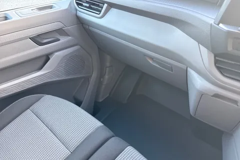 DA75SCV Volkswagen Transporter T28 Panel Van Commerce Plus SWB 110 PS 2.0 TDI 6sp Manual -  Camper Spec Thumbnail #19