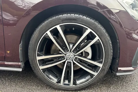 VE67LXM Volkswagen Golf 2.0 TDI GTD Euro 6 (s/s) 5dr Thumbnail #21