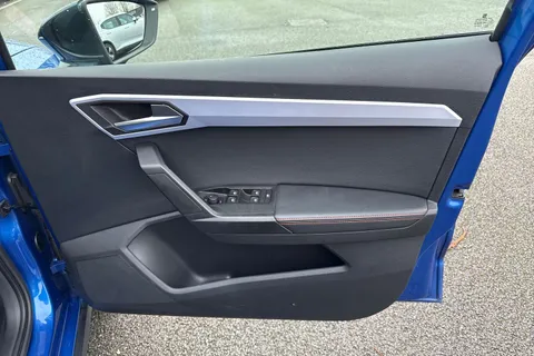 NL22ZJY SEAT Arona 1.5 TSI FR Sport DSG Euro 6 (s/s) 5dr Thumbnail #20