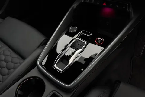 DT25RNA Audi RS 3 RS 3 Sportback Carbon Black   400 PS S tronic Thumbnail #23