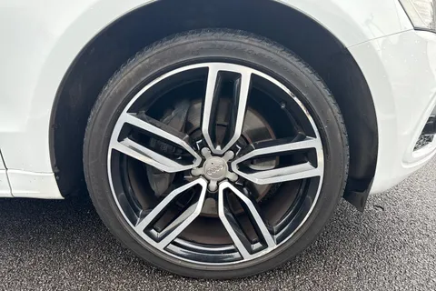 KX66OBU Audi SQ5 3.0 BiTDI V6 Plus Tiptronic quattro Euro 6 (s/s) 5dr Thumbnail #21
