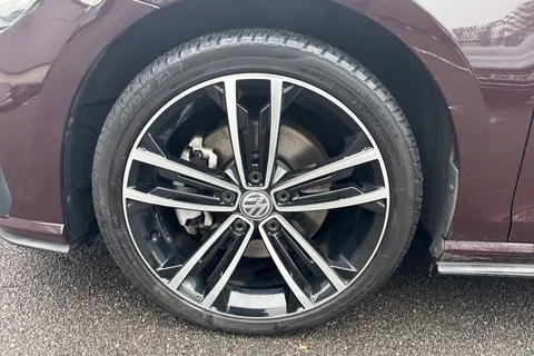 VE67LXM Volkswagen Golf 2.0 TDI GTD Euro 6 (s/s) 5dr Thumbnail #22