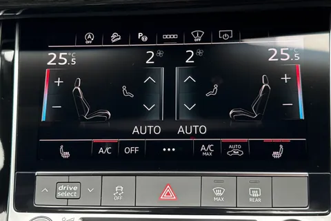 Audi SQ7 4.0 TFSI V8 Black Edition Tiptronic quattro Euro 6 (s/s) 5dr Thumbnail #22