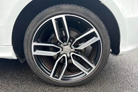 KX66OBU Audi SQ5 3.0 BiTDI V6 Plus Tiptronic quattro Euro 6 (s/s) 5dr Thumbnail #23