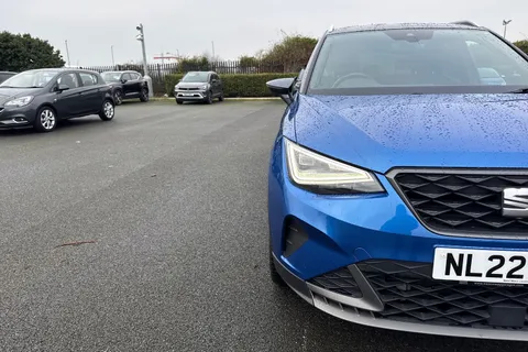 NL22ZJY SEAT Arona 1.5 TSI FR Sport DSG Euro 6 (s/s) 5dr Thumbnail #24
