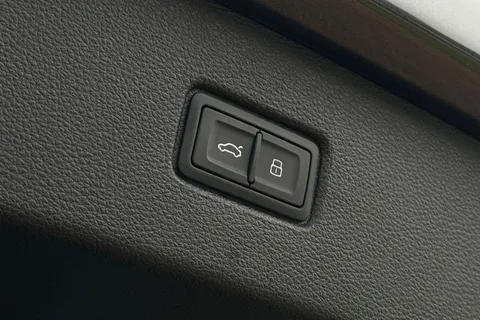  Audi Q7 SQ7 TFSI Quattro 507 Black Ed 5dr Tiptronic Thumbnail #27