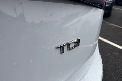 KX66OBU Audi SQ5 3.0 BiTDI V6 Plus Tiptronic quattro Euro 6 (s/s) 5dr Thumbnail #26