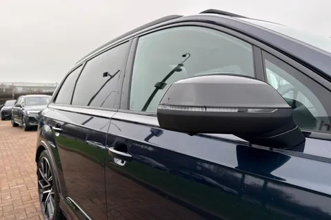 Audi SQ7 4.0 TFSI V8 Black Edition Tiptronic quattro Euro 6 (s/s) 5dr Thumbnail #27