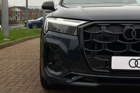 Audi SQ7 4.0 TFSI V8 Black Edition Tiptronic quattro Euro 6 (s/s) 5dr Thumbnail #28