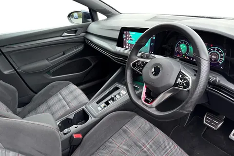 CX70OOE Volkswagen Golf 2.0 TSI GTI DSG Euro 6 (s/s) 5dr Thumbnail #14