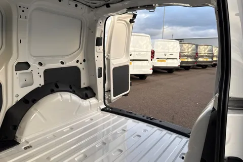 MF75FDJ Volkswagen Caddy C20 Caddy Cargo Commerce SWB 102 PS 2.0 TDI 6sp Manual Thumbnail #29